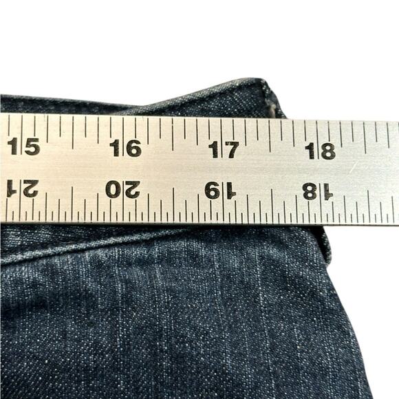 Duluth Trading Company Women’s Size 16 x 29 Denim Jeans - Picture 5 of 7